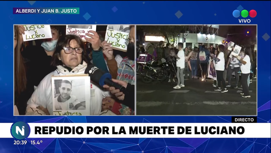 Vecinos de Arroyito y familiares de víctimas se movilizaron por la inseguridad