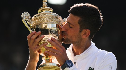 Djokovic venció a Kyrgios y se coronó campeón de Wimbledon por séptima vez