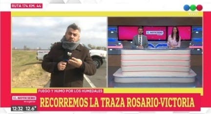 Preocupa el fuego y humo en los humedales en la traza Rosario-Victoria