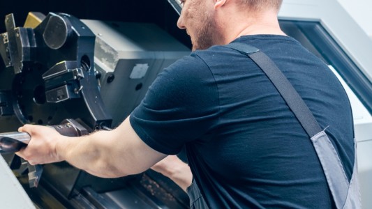 Según el Indec, la actividad económica creció 7,4% interanual en mayo