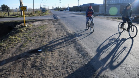 Segundo crimen de la noche: lo arrojaron desde un auto y lo asesinaron a tiros