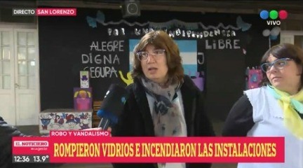 Vandalizaron, robaron e incendiaron una escuela en San Lorenzo