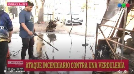 Nueva modalidad de extorsión: prenden fuego el frente de una verdulería