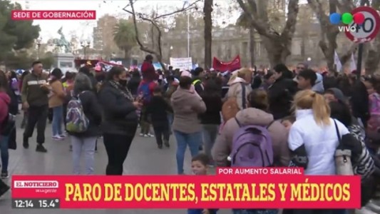 Cortes y desvíos de tránsito por movilización gremial en el centro