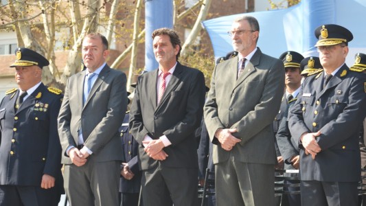 El ministro de Seguridad encabezó el acto por el 158° aniversario de la creación de la Policía