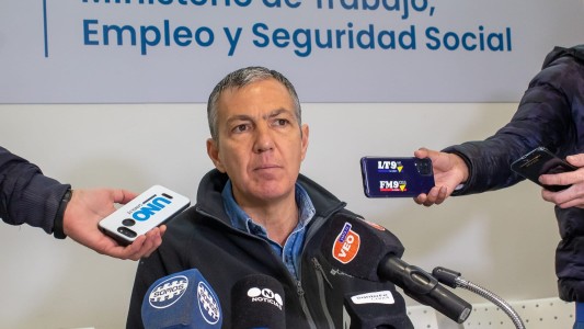 Paritarias del sector público: el gobierno prepara una oferta salarial "para no dilatar la negociación"