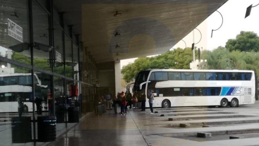 Jubilados se quedaron sin su excursión por el mal estado del micro