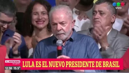 En su primer discurso, Lula convoca a "reconstruir el alma" de Brasil y a "bajar las armas"
