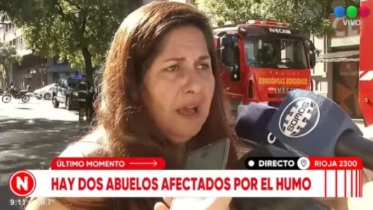 Fuerte incendio en una casa en Alvear y Rioja