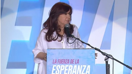 “Todo en su medida y armoniosamente", la frase de Cristina sobre una posible candidatura