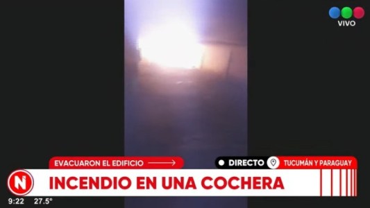 Voraz incendio en una cochera en plenno centro