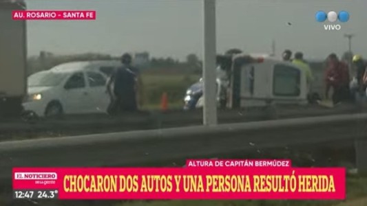 Choque en la autopista Rosario-Santa Fe: una quedó persona quedó atrapada