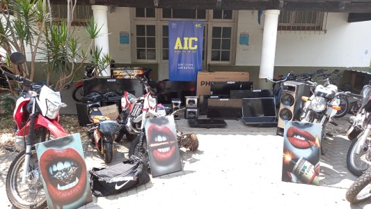 Golpe al Clan Ungaro: un policía entre seis detenidos con armas y hasta una granada