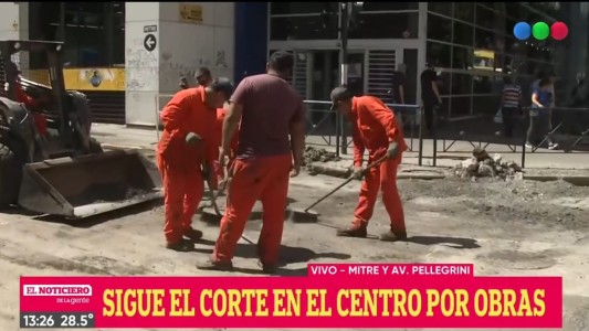 Plan de calles: continúan trabajos de bacheo en Mitre entre Pellegrini y Zeballos