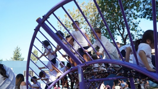 La plaza Matheu ya luce totalmente remodelada y con nuevos juegos