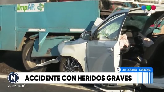 Choque con heridos graves y casos vehicular en la autopista Rosario-Córdoba
