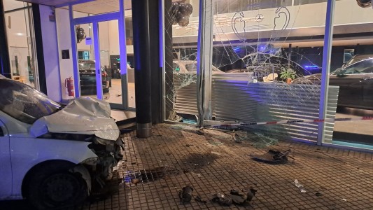 Persecución policial, choque y heridos en plena madrugada