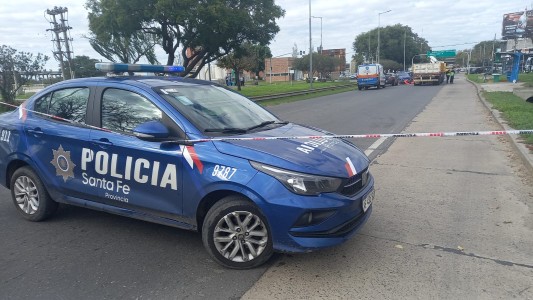 Drama en Baigorria: murió motociclista al protagonizar choque múltiple