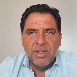 Reconocido médico ginecólogo murió al caer por el hueco de un ascensor en Puerto Norte