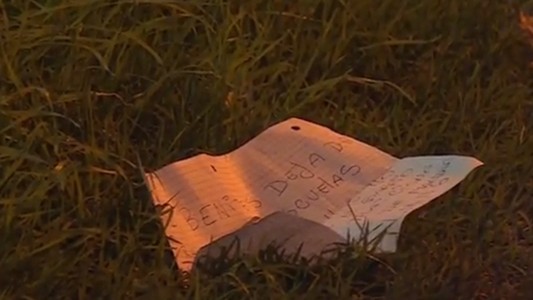 Lo atacaron a tiros y arrojaron un mensaje mafioso en zona oeste