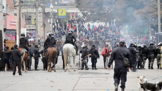 El Gobierno de Jujuy aplica multas de hasta $2 millones por las protestas contra la reforma constitucional