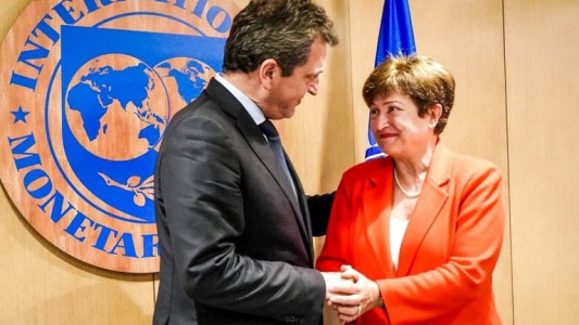 El nuevo acuerdo técnico con el FMI establece dos desembolsos para después de las PASO