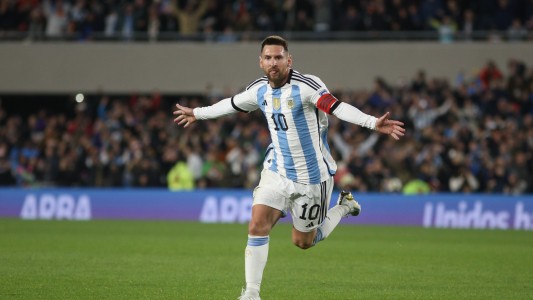 Una genialidad de Messi le dio el triunfo a Argentina ante un duro Ecuador