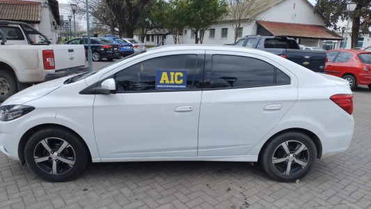 Recuperaron un auto robado y detuvieron a la mujer que lo conducía