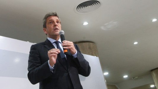 Massa se reunió con industriales y los invitó a formar parte del “gobierno de unidad”