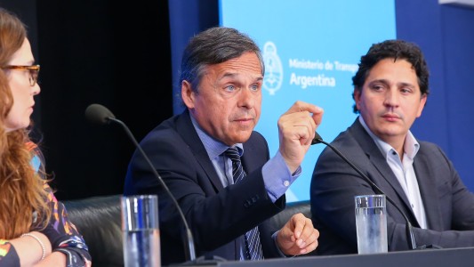 La "Mafia del Hentai" amenazó al ministro de Transporte y a su familia: "Cuidado con lo que decís en los medios"