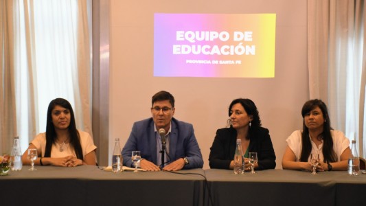 El Ministerio de Educación del gobernador electo Maximiliano Pullaro, presentó su equipo