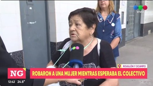 Una mujer de 77 años fue brutalmente golpeada para robarle el celular en la parada de colectivos