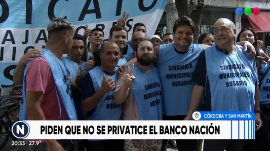 El gremio bancario realizó un abrazo del Banco de la Nación