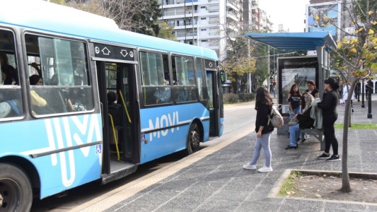 Choferes de colectivo adhieren al paro de la CGT del 24 de enero