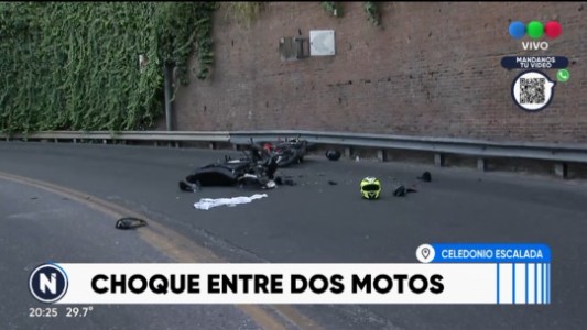 Dos motos colisionaron de frente en el túnel Celedonio Escalada