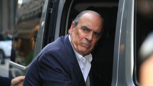 Francos: "Seguiremos gobernando con el apoyo popular que tenemos y sin el Parlamento que no tenemos"