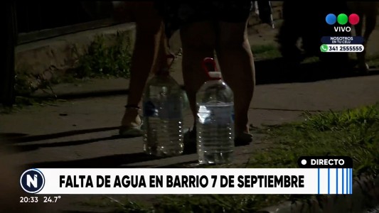 Vecinos de sin Agua en el Barrio 7 de Septiembre