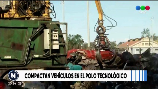 La provincia compacta 1000 vehículos abandonados