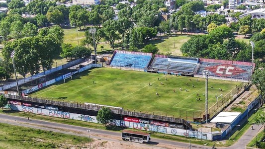 El otro clásico rosarino: Central Córdoba y Argentino se jugará con público visitante