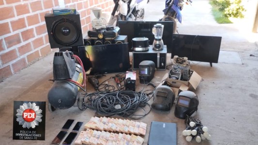 Nueve detenidos y derribo de un puesto de venta de drogas en Villa Constitución