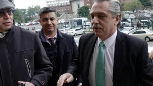 Imputaron a Alberto Fernández en la causa por el escándalo de los contratos de seguros
