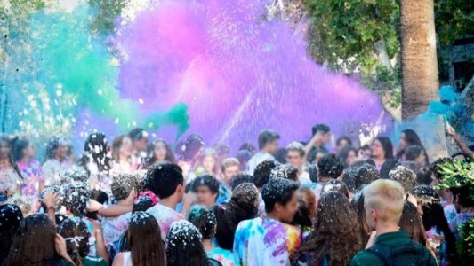 UPD: cómo festejaron los estudiantes el “último primer día” en Rosario