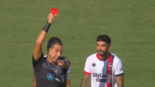 Newell's: Banega fue sancionado por dos fechas