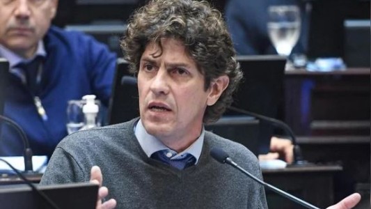 Lousteau argumentó su voto negativo: “El DNU es inconstitucional”