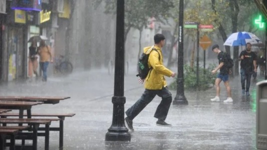 Clima en Rosario: finaliza la semana con lluvias y temperaturas en descenso