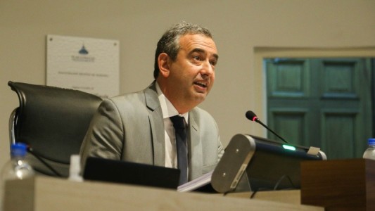 Javkin abre sesiones en el Concejo luego de la postergación por escalada de violencia