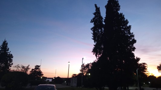 Clima de viernes: el cielo despejado y jornada primaveral