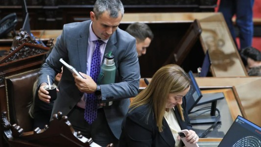 Ley Bases: el gobierno tuvo que negociar, cedió en varios puntos y ahora el "poroteo" lo favorece