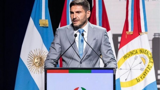 Maximiliano Pullaro brinda su primer discurso como gobernador ante la Asamblea Legislativa