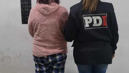 Detienen a dos enfermeras por maltrato a bebes